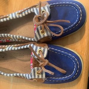 Sperry Boat Shoes- Size 7